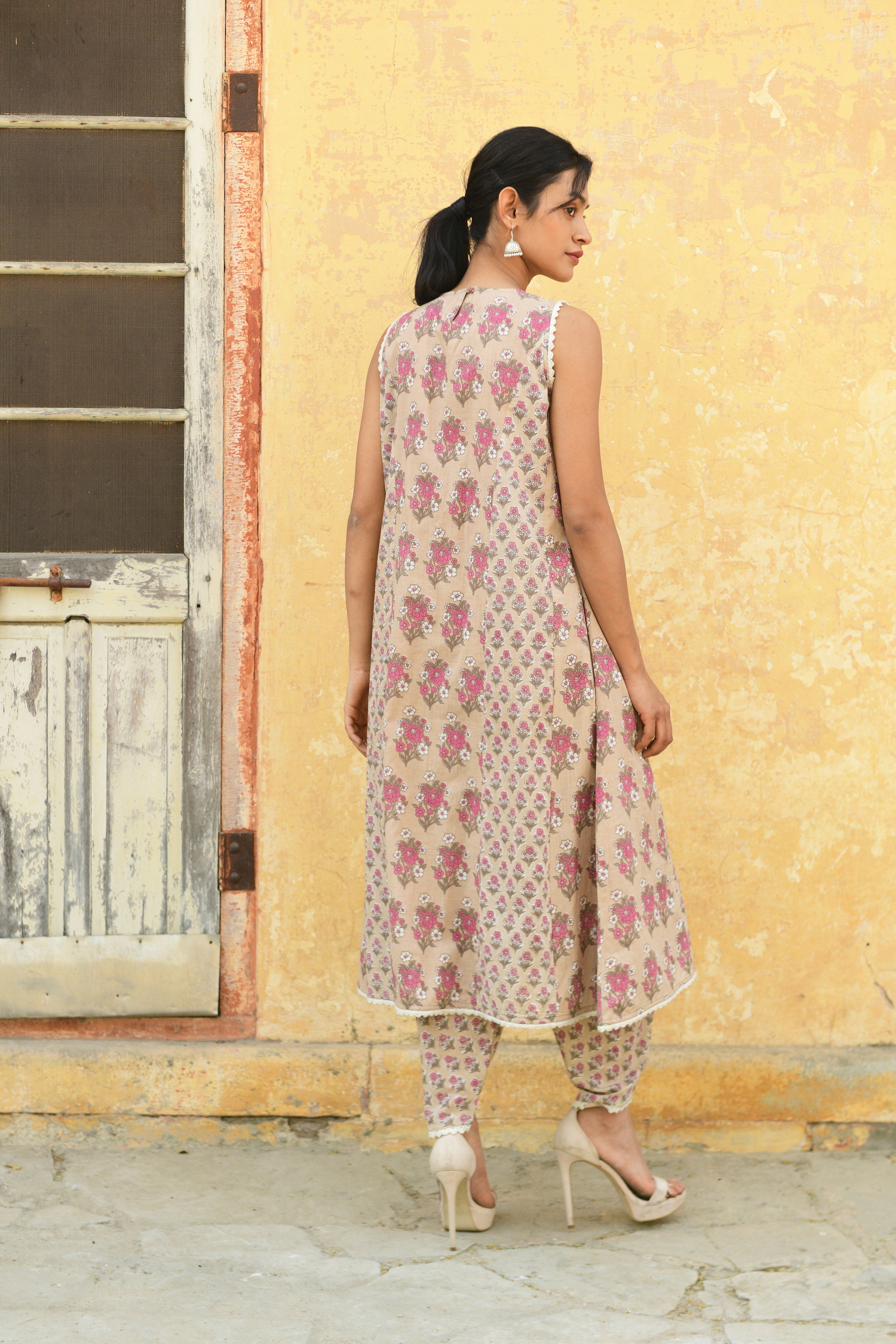 Aaravi Hand Block Printed Cotton Kurta Set - Shilpi Handicrafts