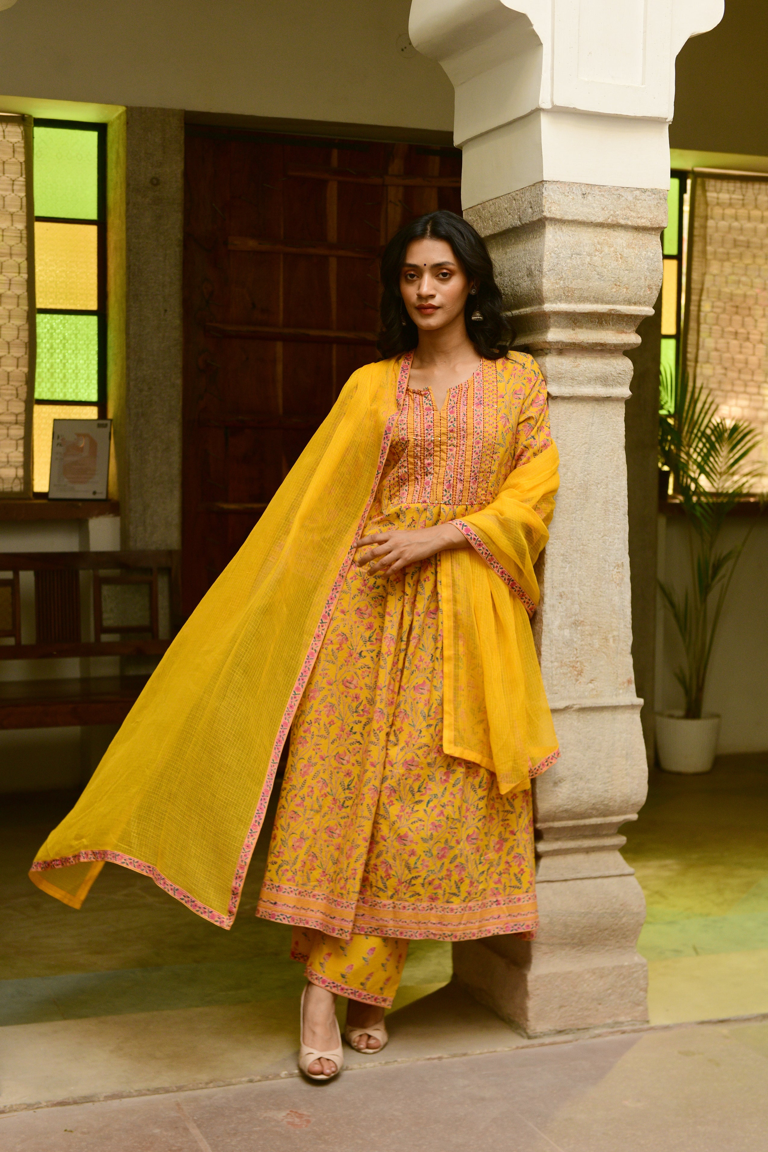 Aaravi Orange Cotton Suit Set - Shilpi Handicrafts