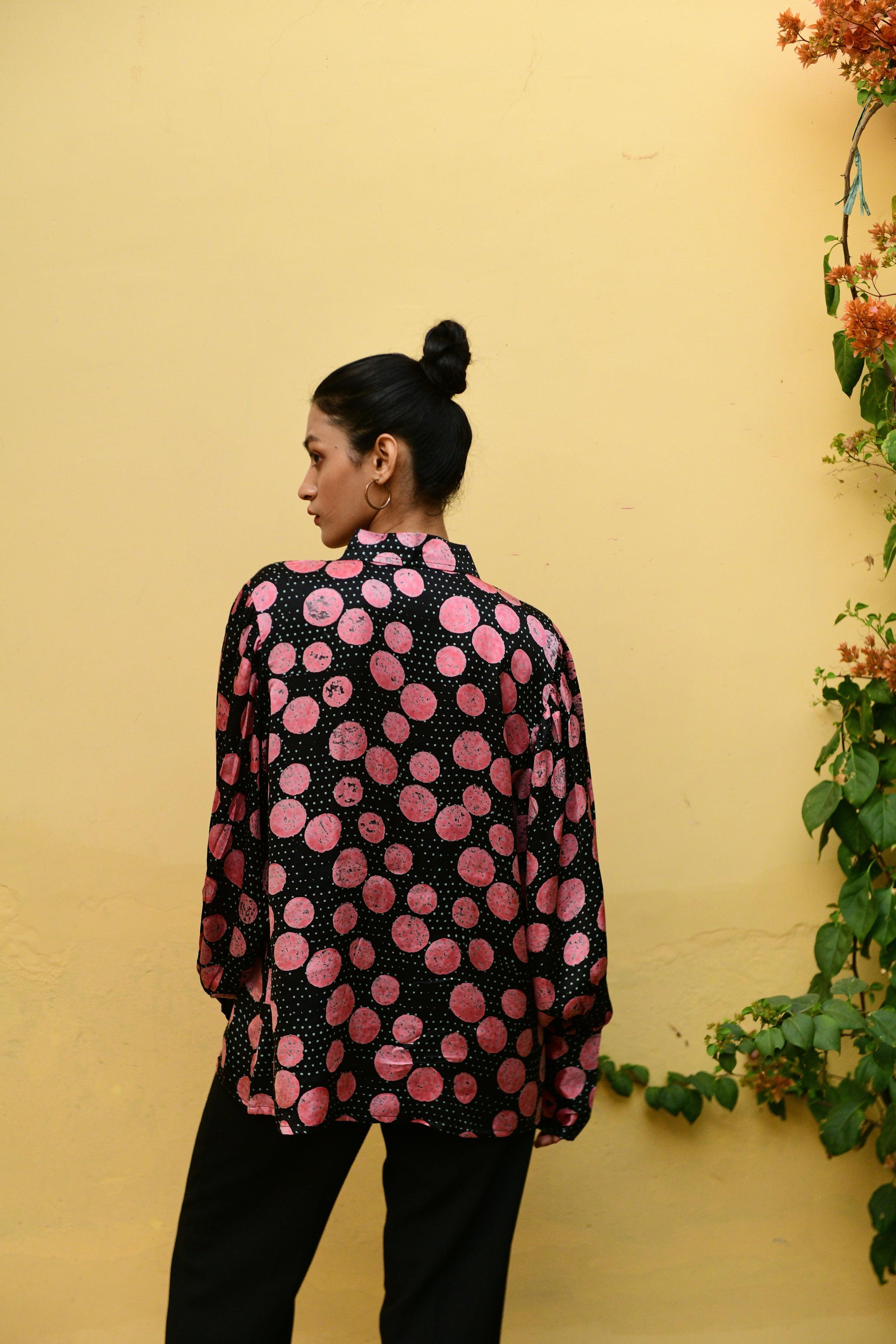 Aaravi Black Hand Block Printed Top Shirt - Shilpi Handicrafts
