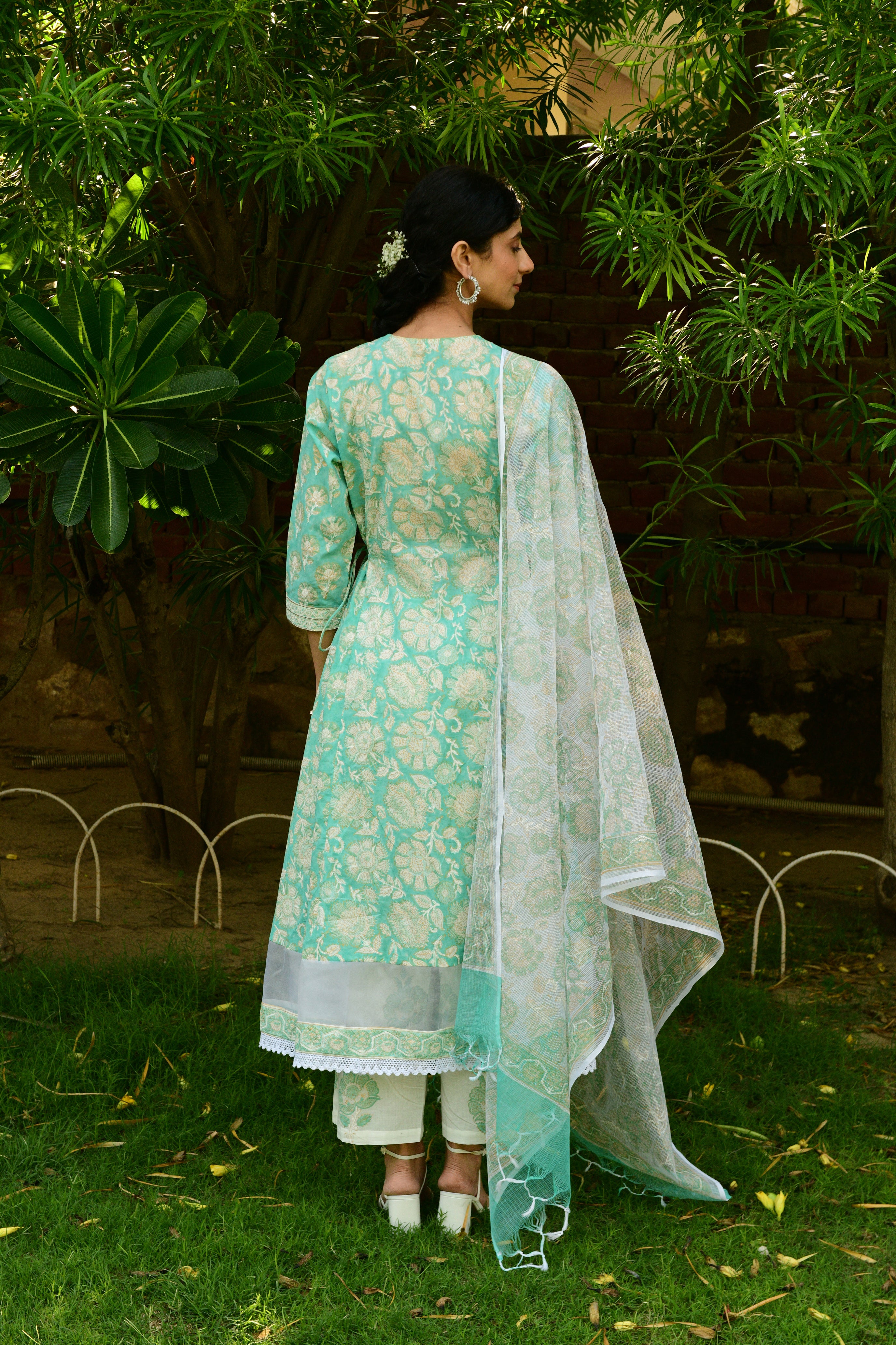 Hand Block Printed V-Neck Green Kurta Suit Set - Shilpi Handicrafts