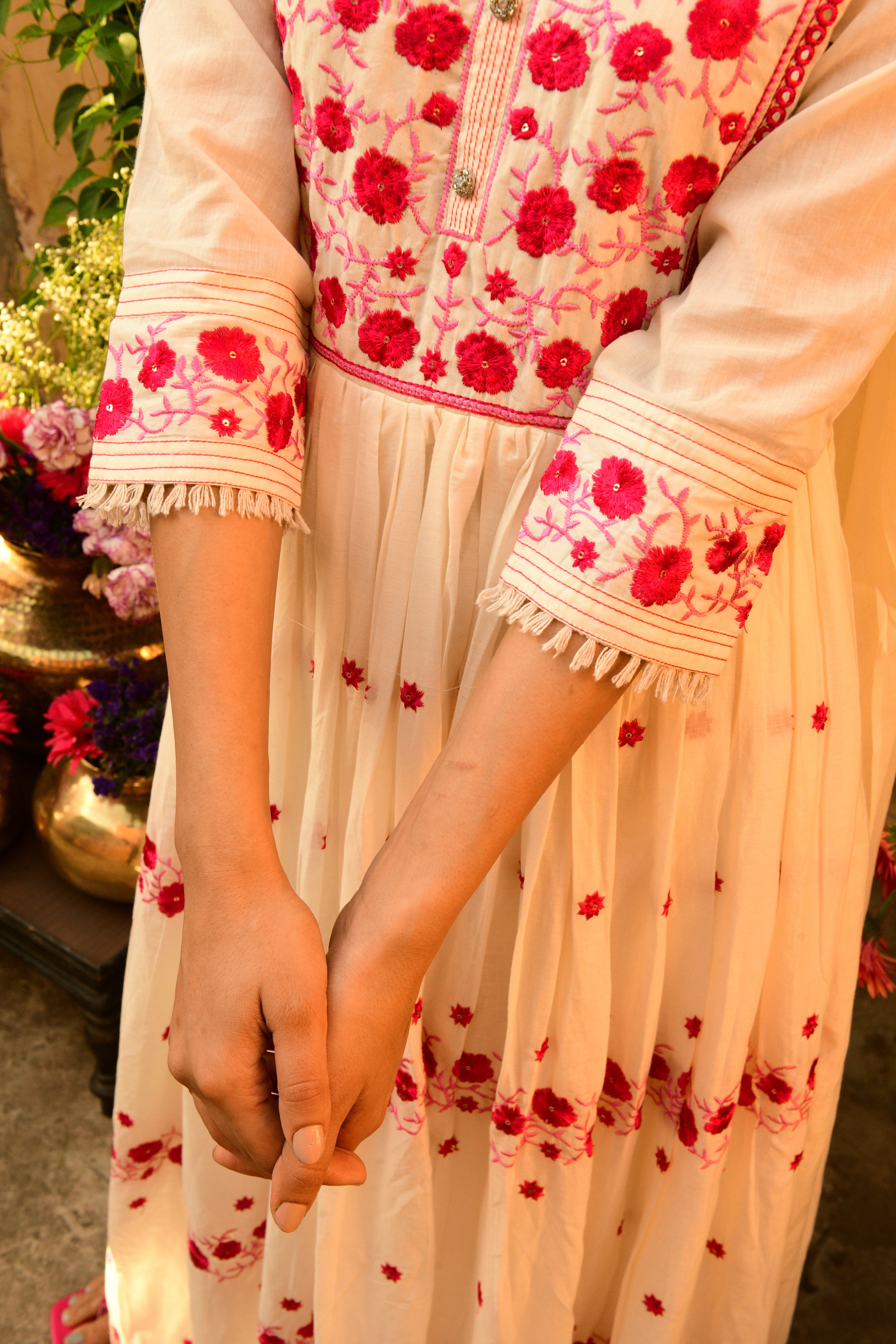 Embroidered Round Neck Kurta With Dupatta - Suit Set - Shilpi Handicrafts