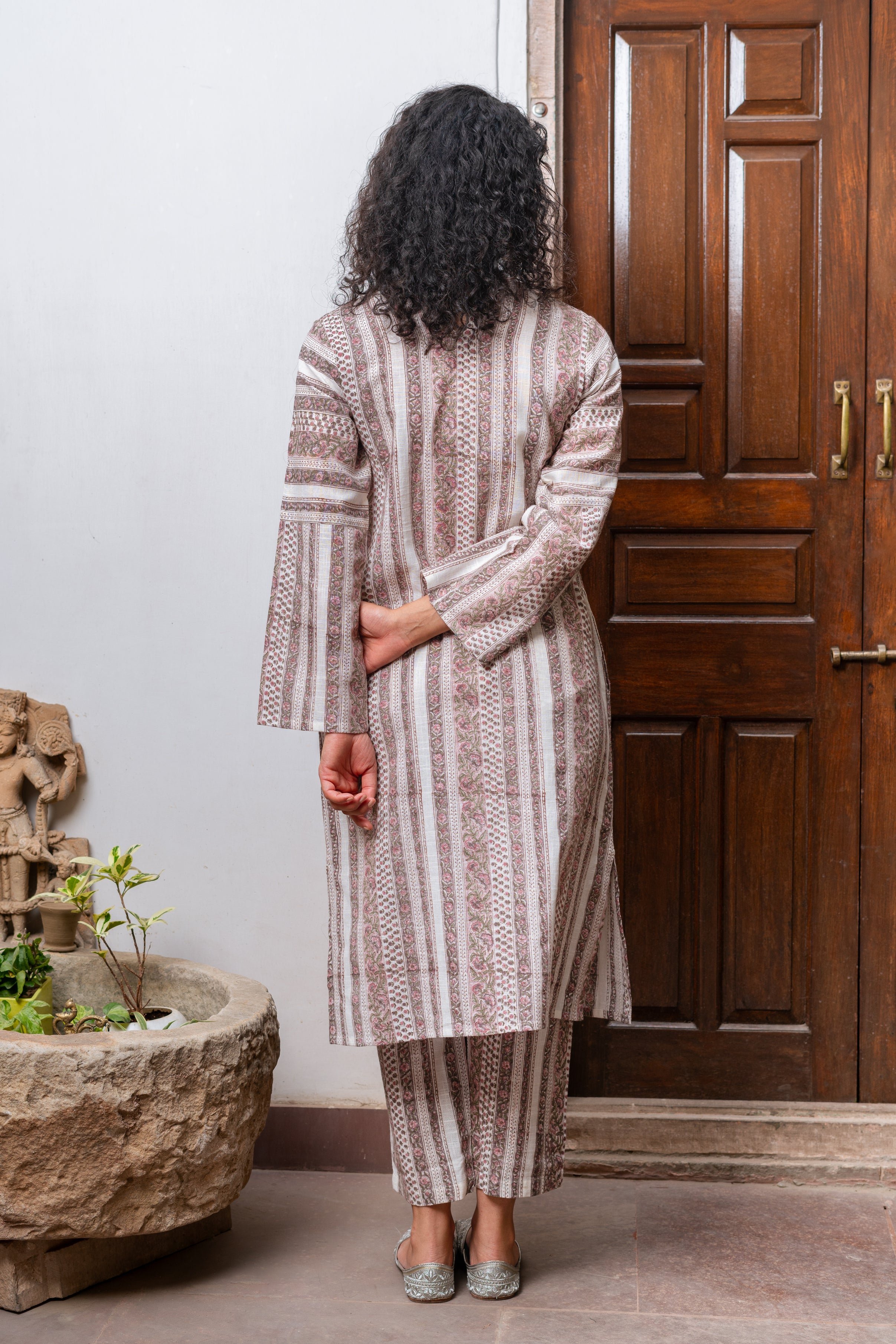 Bahaar Beige Slub Cotton Kurta Set