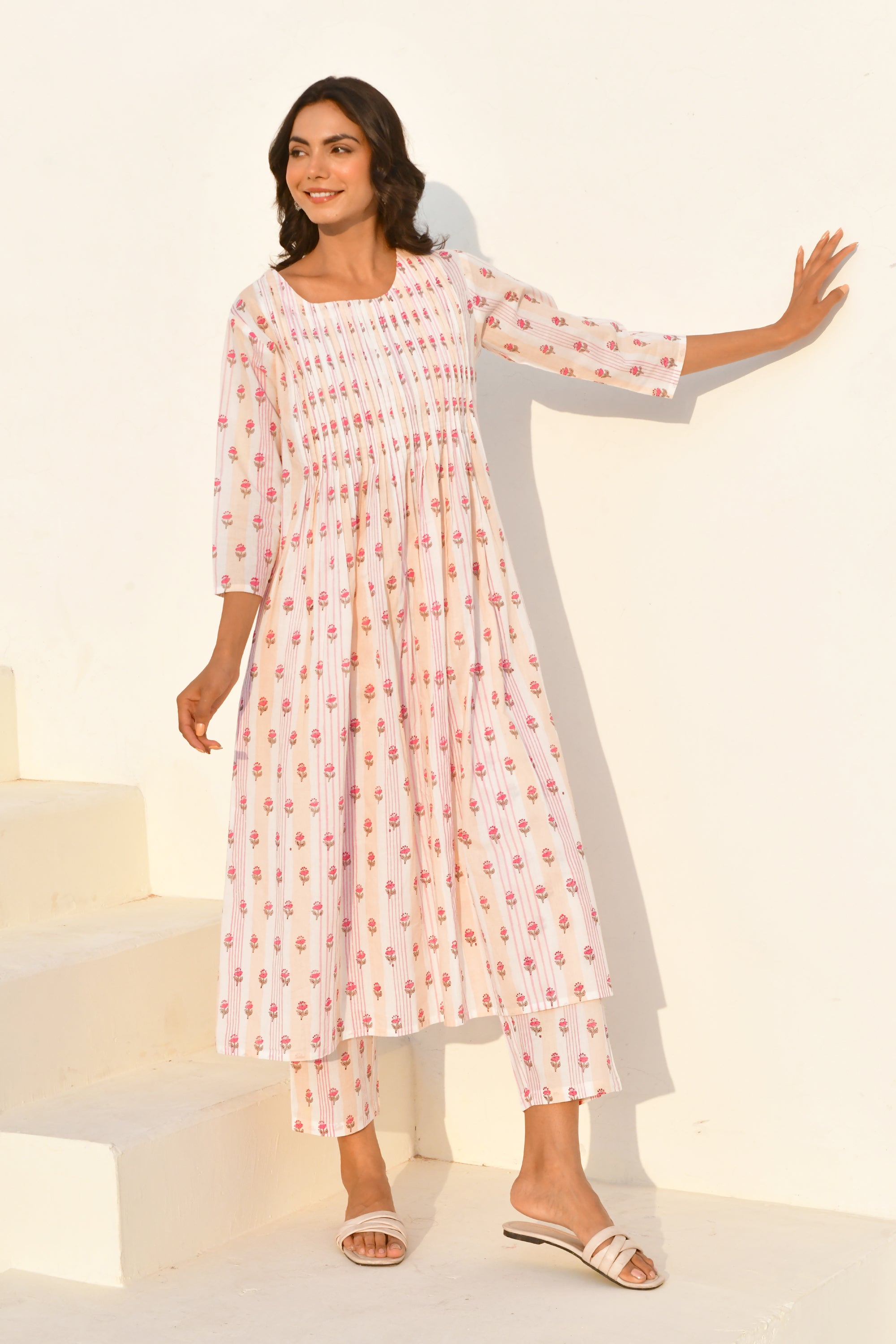 Peach Hand Block Printed Kurta Set with Pant- Set Of 2