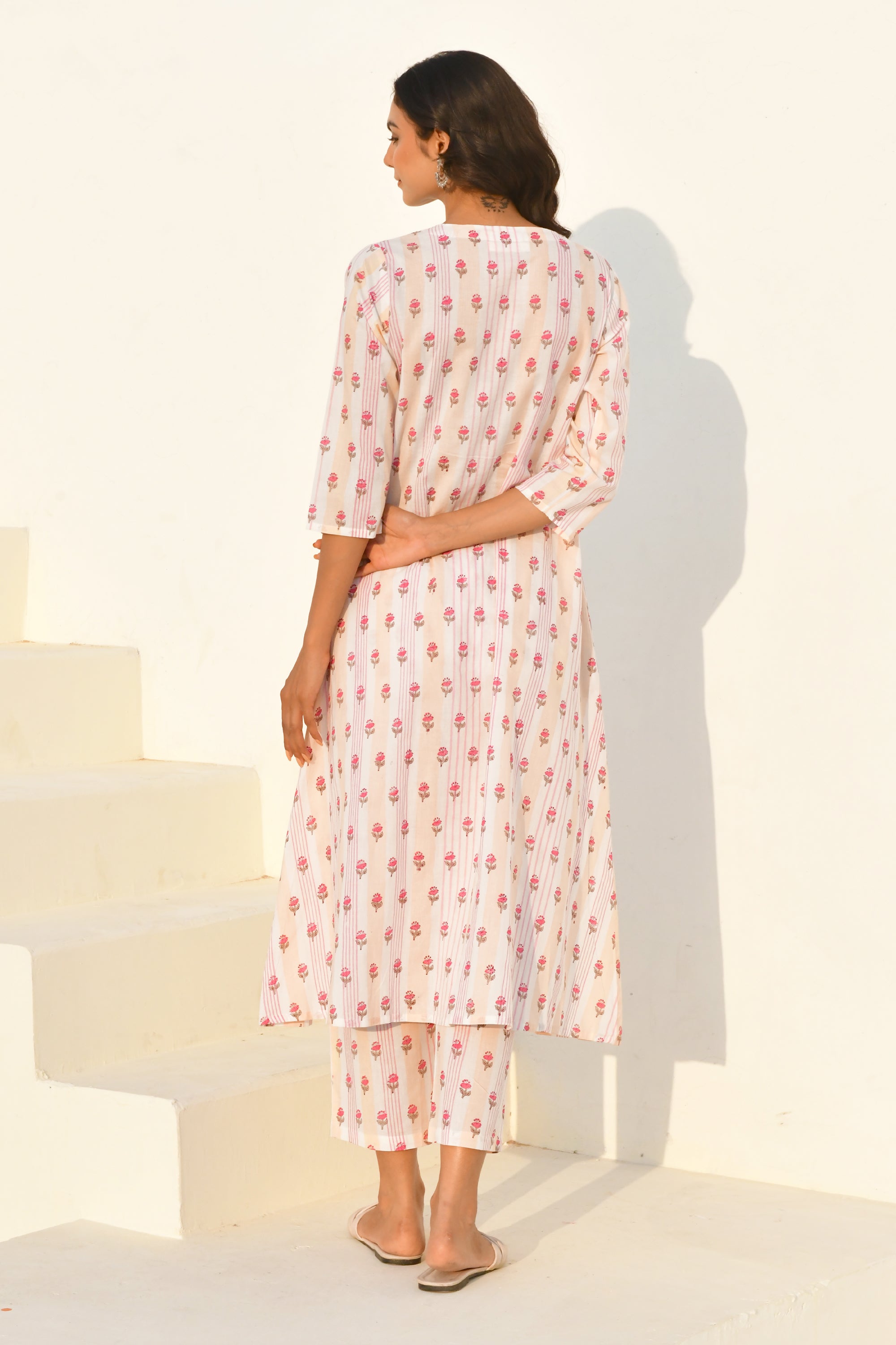 Peach Hand Block Printed Kurta Set with Pant- Set Of 2
