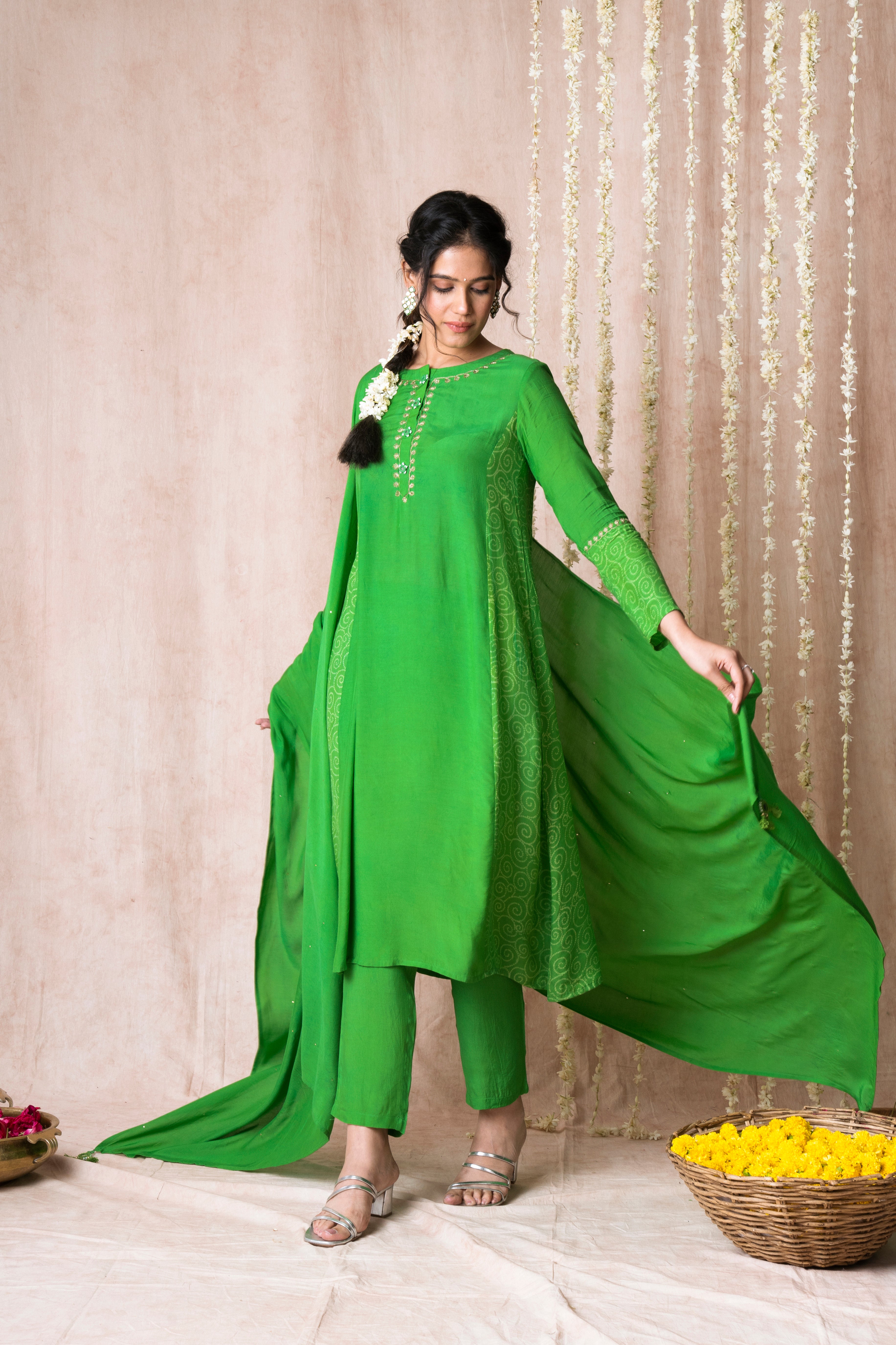 Bhargavi Green Muslin Suit Set