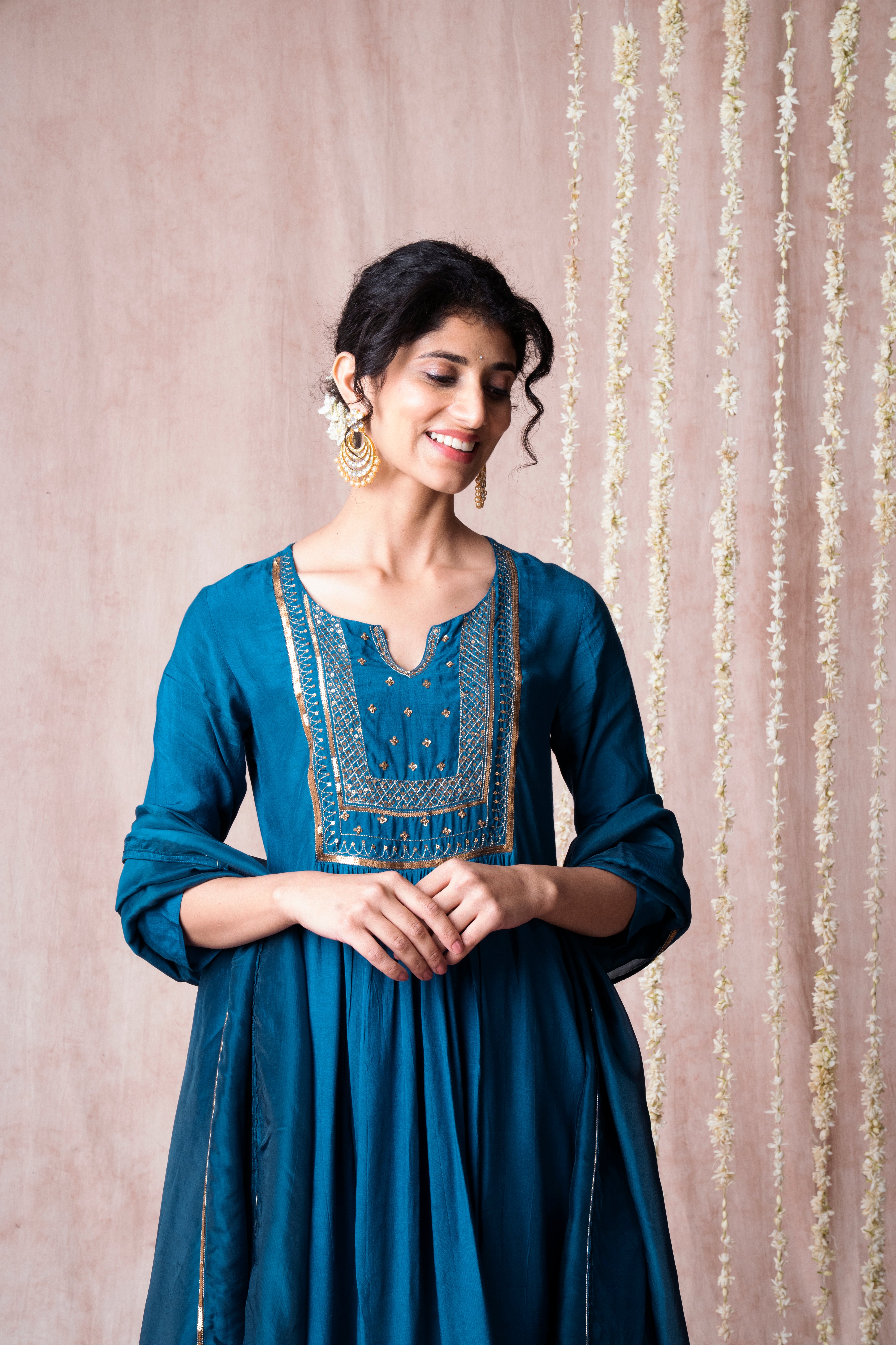 Bhargavi Teal Blue Muslin Suit Set