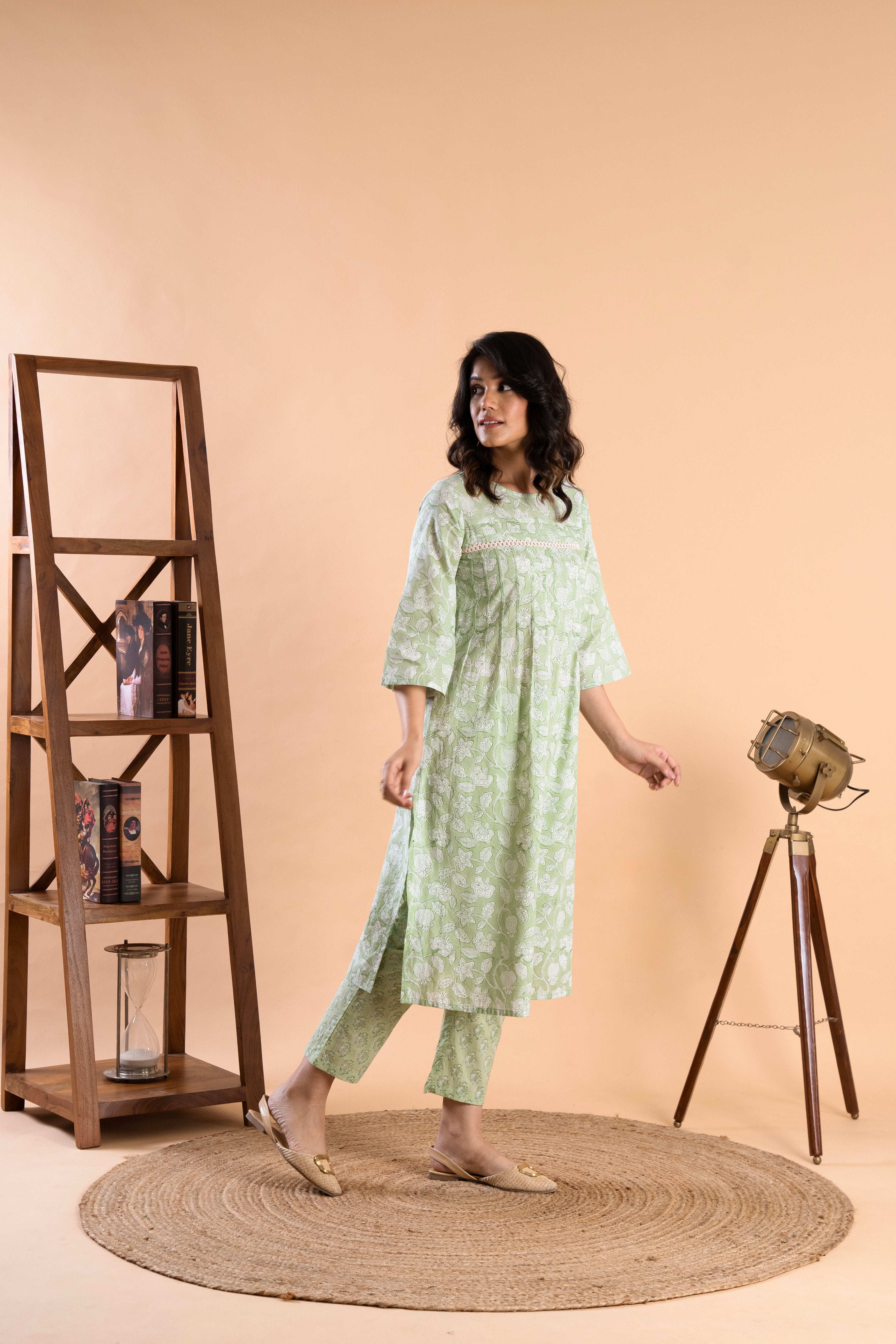 Bandhavi Green Kurta Set