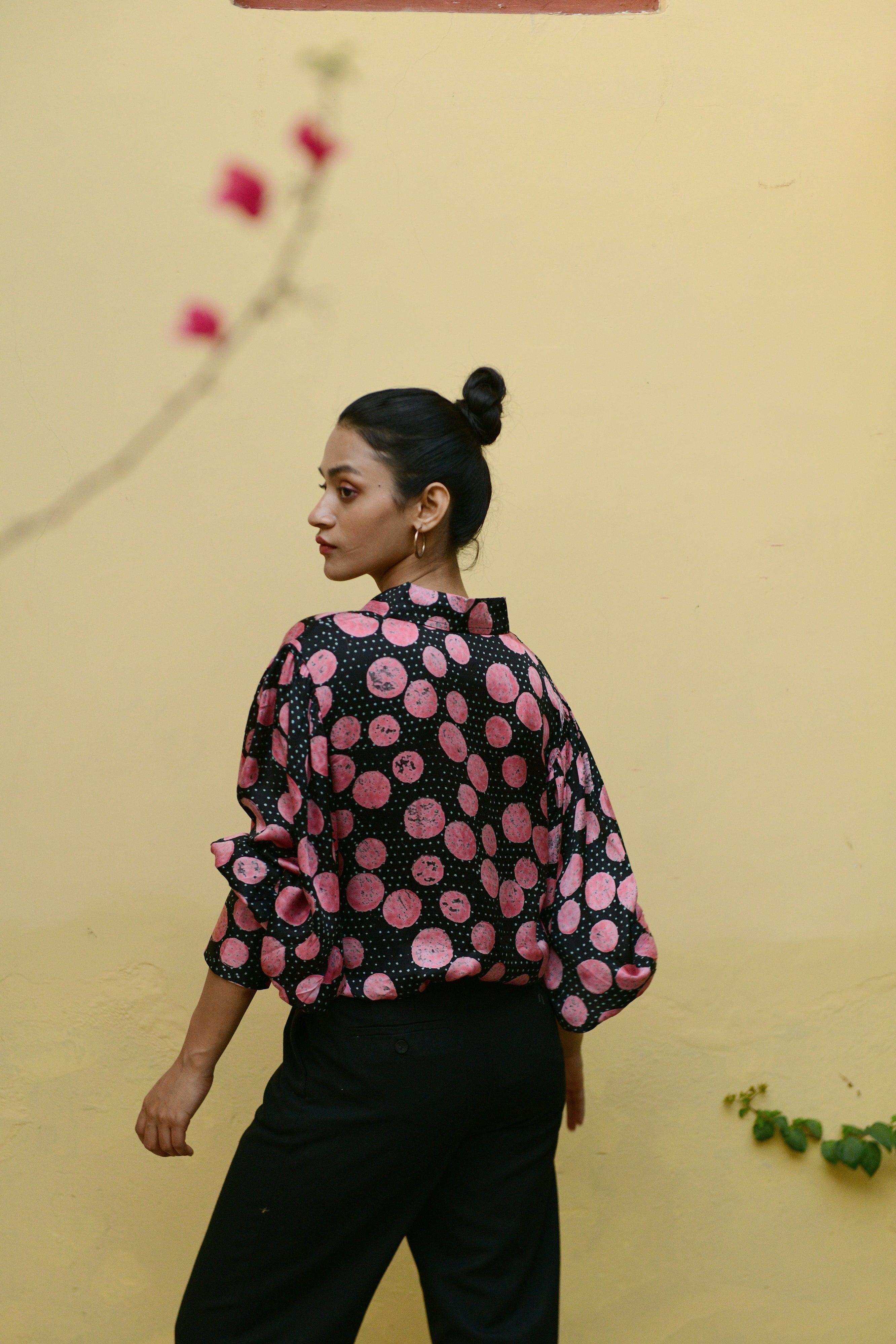 Aaravi Black Hand Block Printed Top Shirt - Shilpi Handicrafts