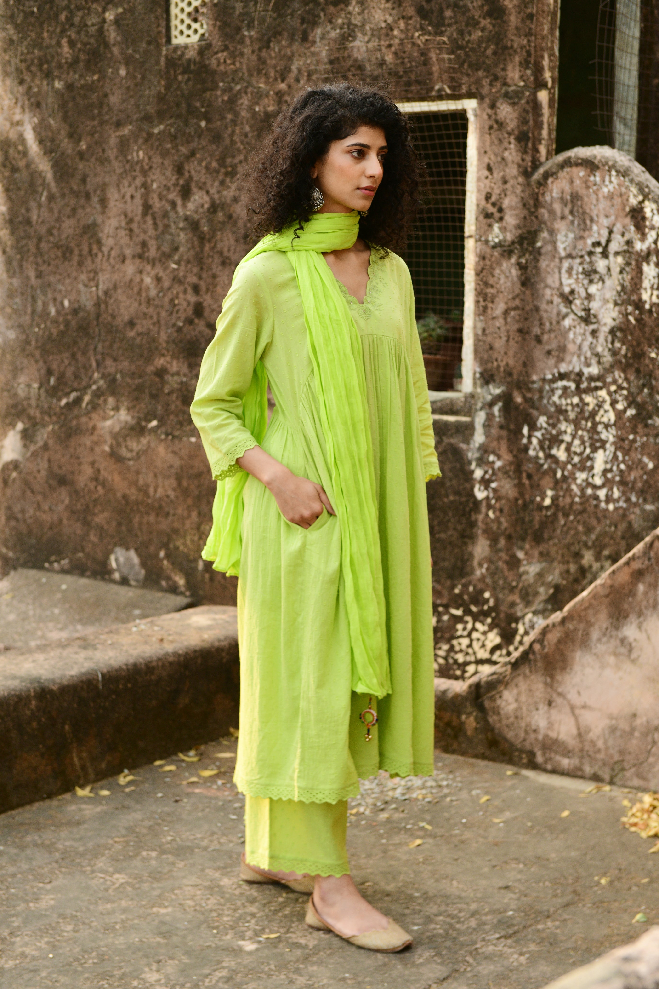 Aaravi Green Suit Set - Shilpi Handicrafts