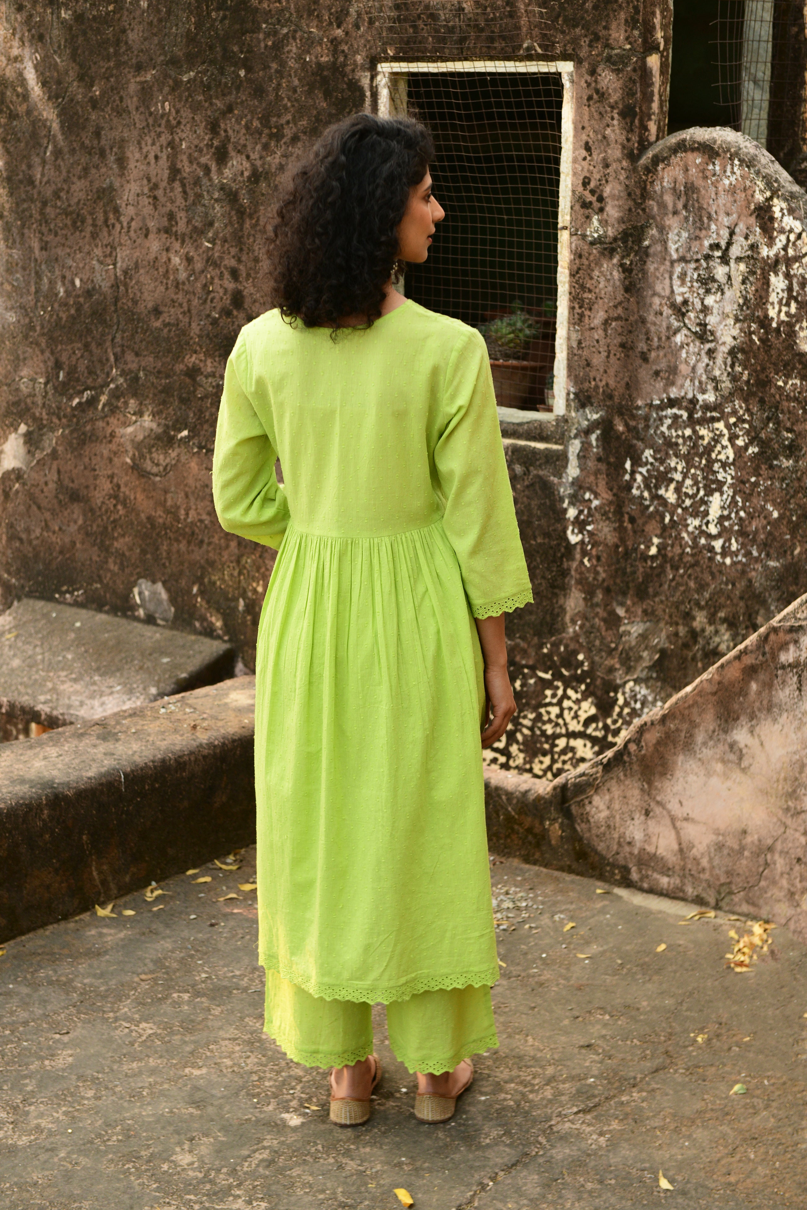 Aaravi Green Suit Set - Shilpi Handicrafts