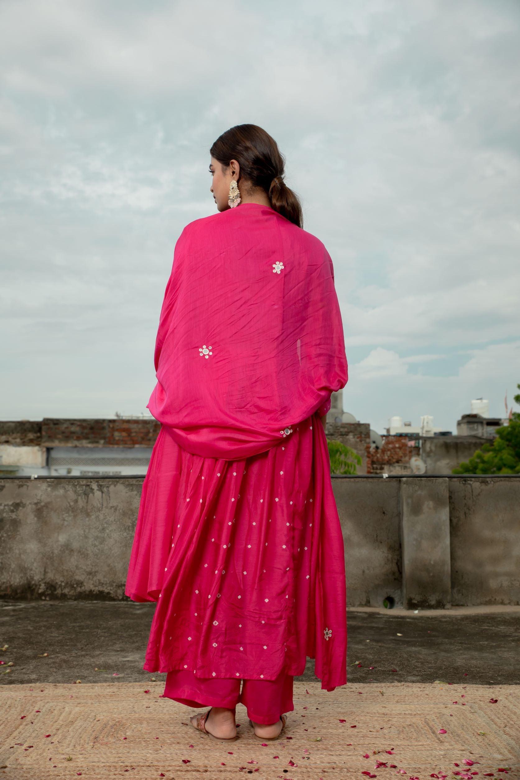 Akriti Magenta Modal Muslin Suit Set - Shilpi Handicrafts