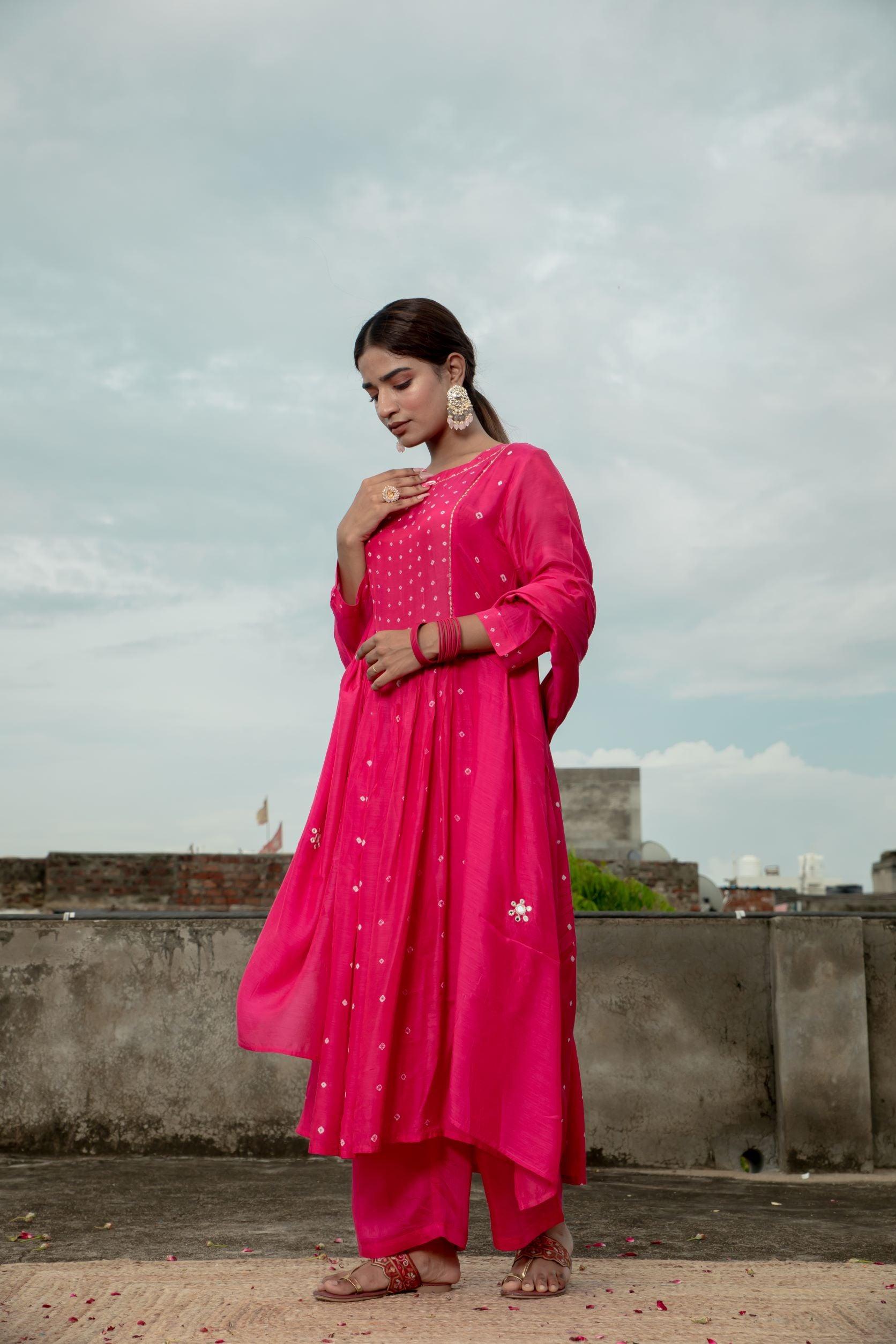 Akriti Magenta Modal Muslin Suit Set - Shilpi Handicrafts