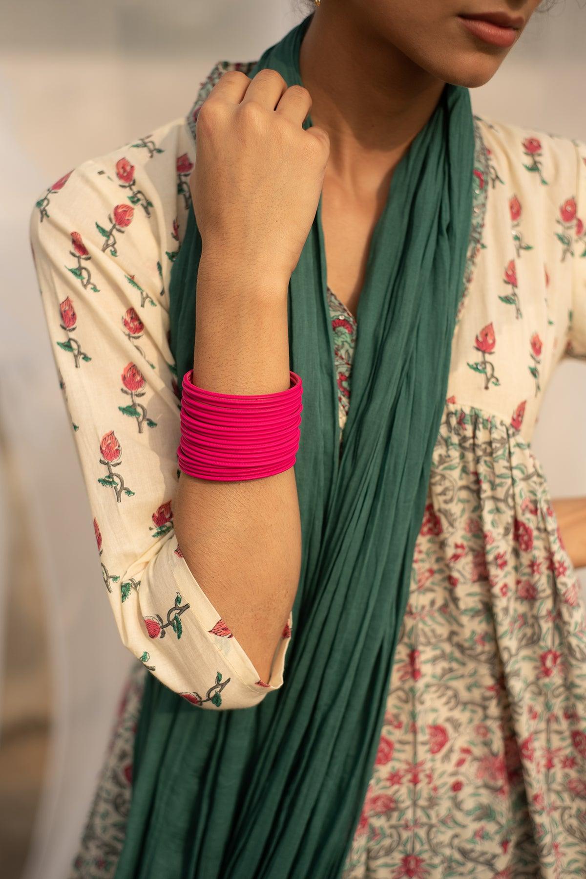 Amaira Jaal-Buti Suit Set - Shilpi Handicrafts
