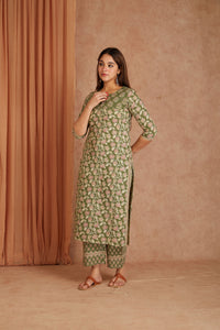 Sage Pink Hand Block Printed Cotton Kurta Palazzo Set with Kota Doriya Dupatta