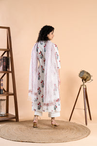 Bandhavi Pink Flower Suit Set