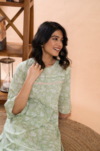 Bandhavi Green Kurta Set
