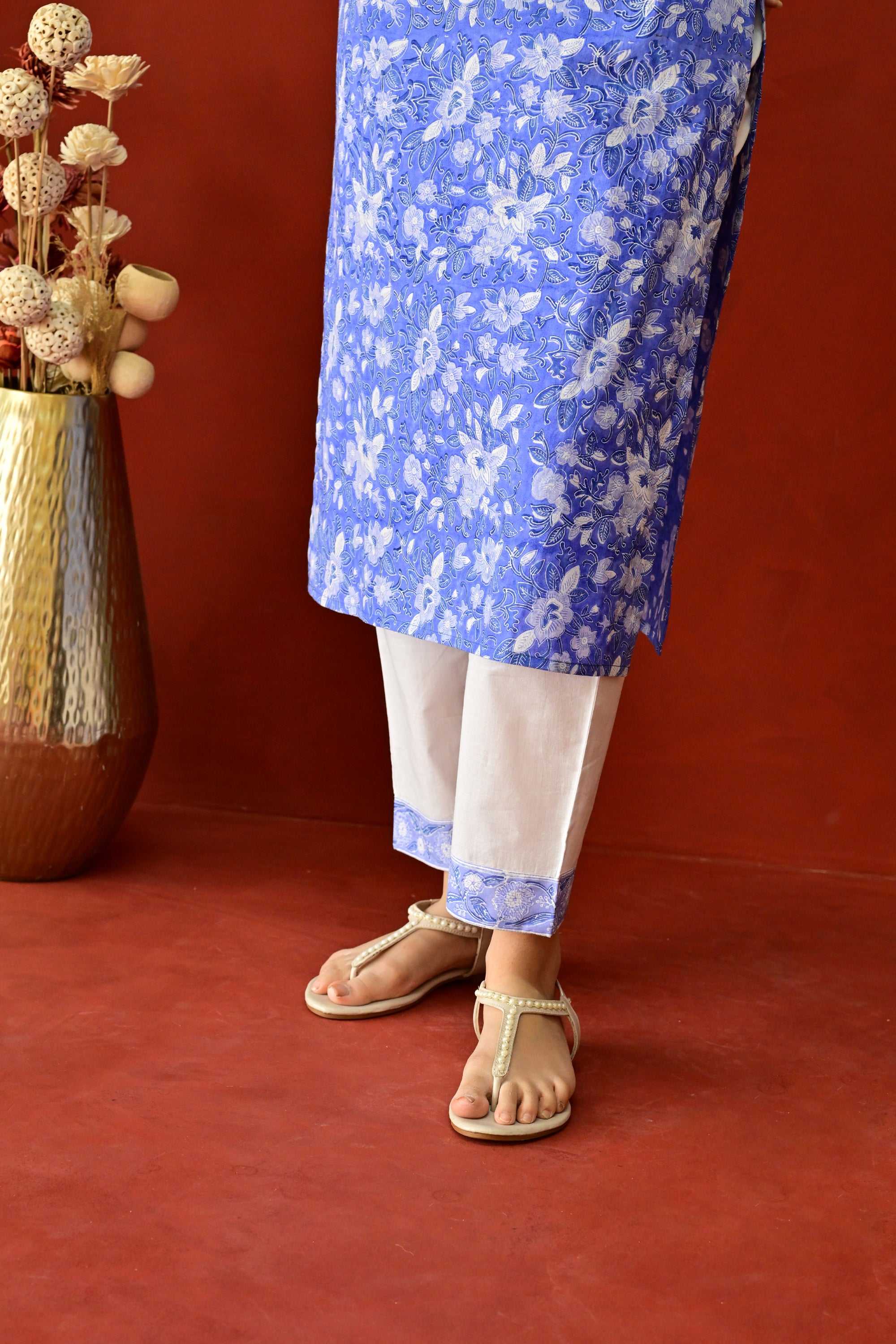 Blue & White Hand Block Embroidered Cotton kurta Pant Set With Mulmul Dupatta