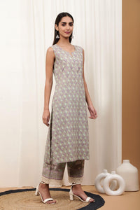 Ava Mauve Cambric Suit Set - Shilpi Handicrafts