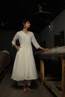 Aadhriti Off-White Cotton Swiss Dobby Suit set - Shilpi Handicrafts