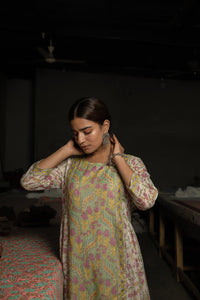 Aadhriti Multicolor Chanderi Kurta Set - Shilpi Handicrafts