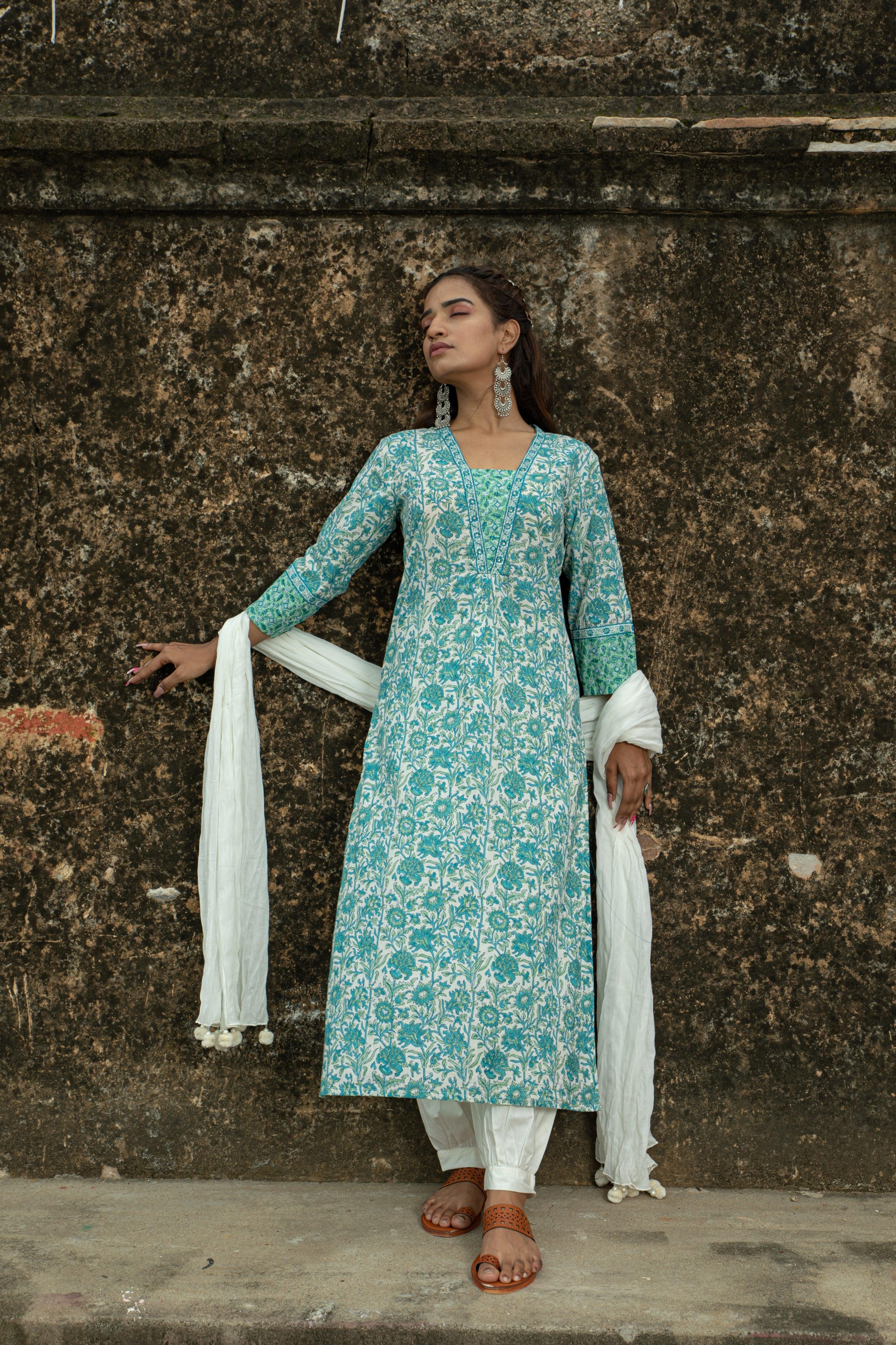 Ava Off White & Blue Cambric Cotton Suit Set - Shilpi Handicrafts