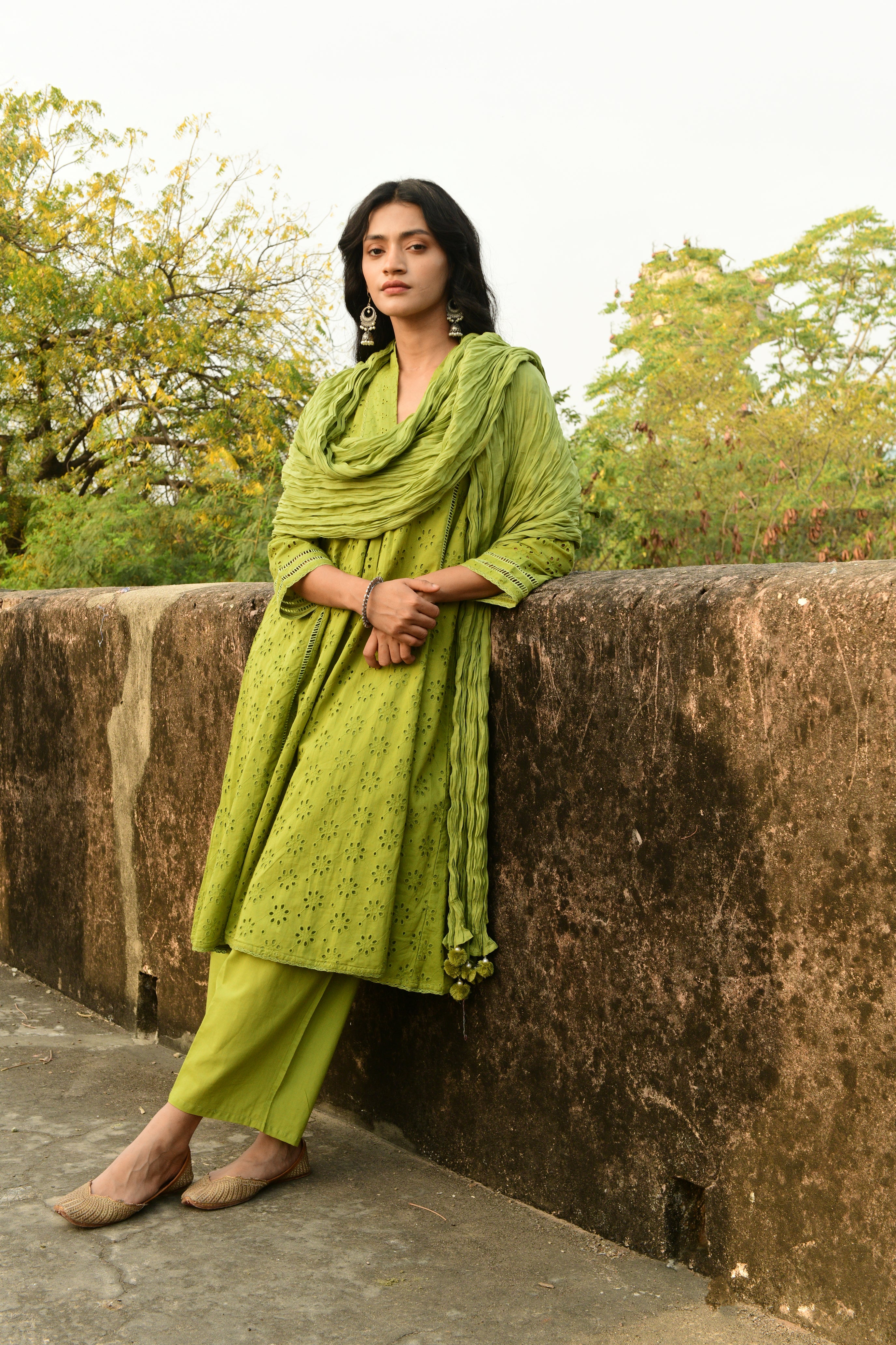 Aaravi Dyed Schiffli Green Suit Set - Shilpi Handicrafts