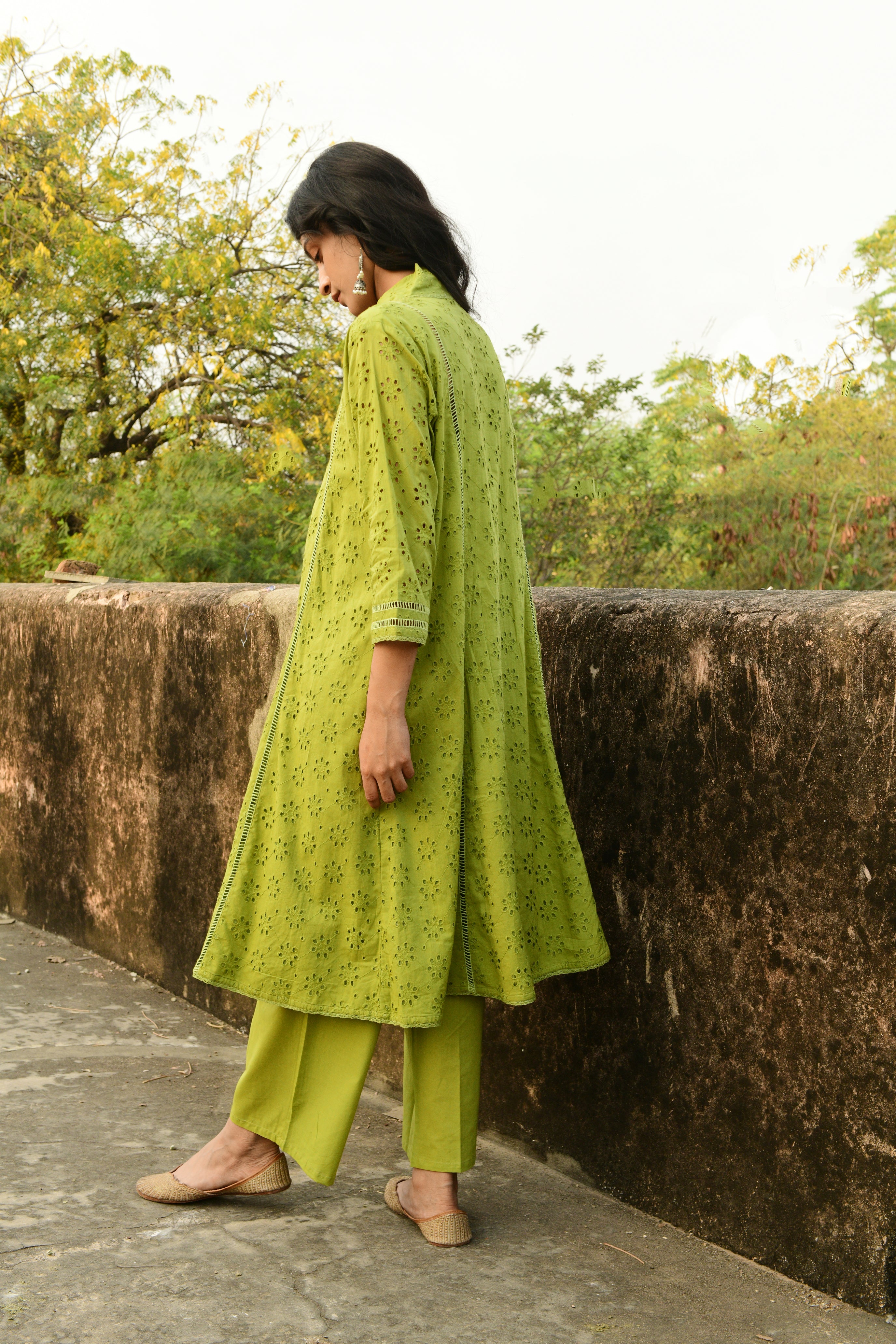 Aaravi Dyed Schiffli Green Suit Set - Shilpi Handicrafts
