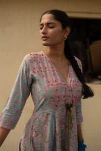 Aadhriti Angrakha Kurta - Shilpi Handicrafts