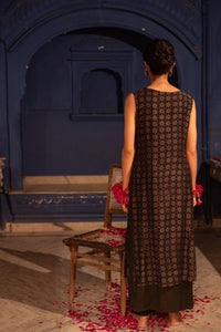 Akriti Straight Kurta Set - Shilpi Handicrafts